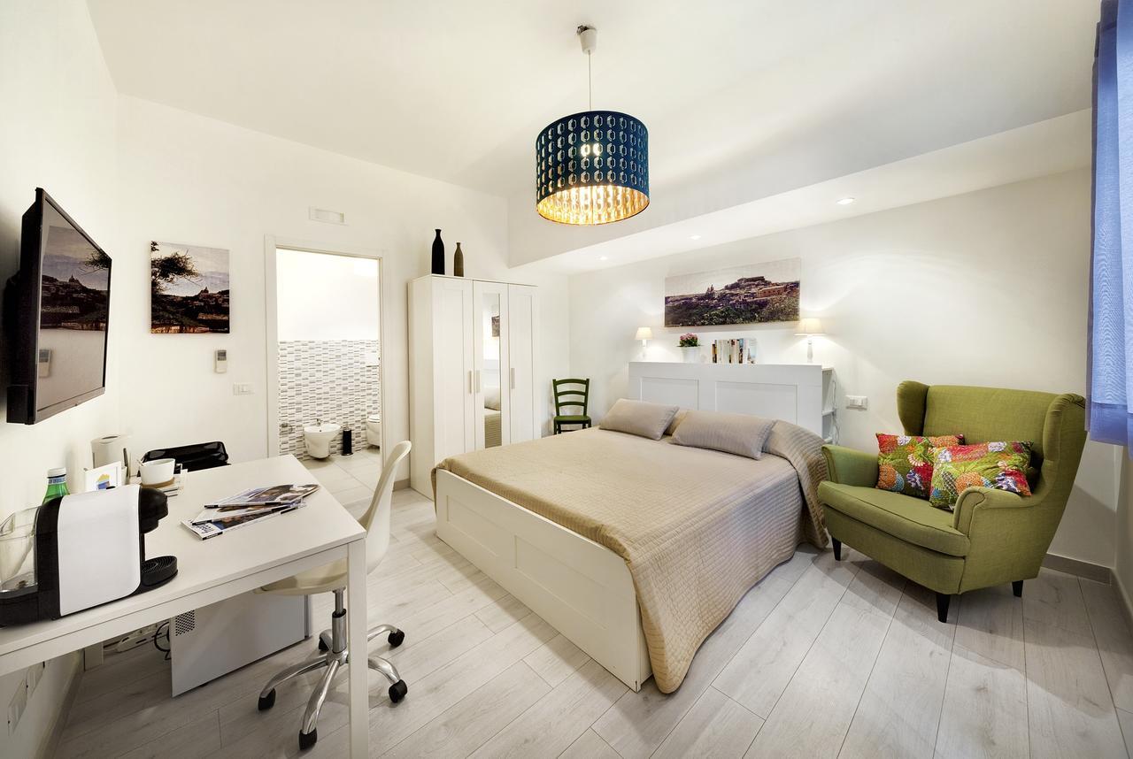 Siciliacasevacanze - Marina Domus Rooms 마리나디라구사 외부 사진